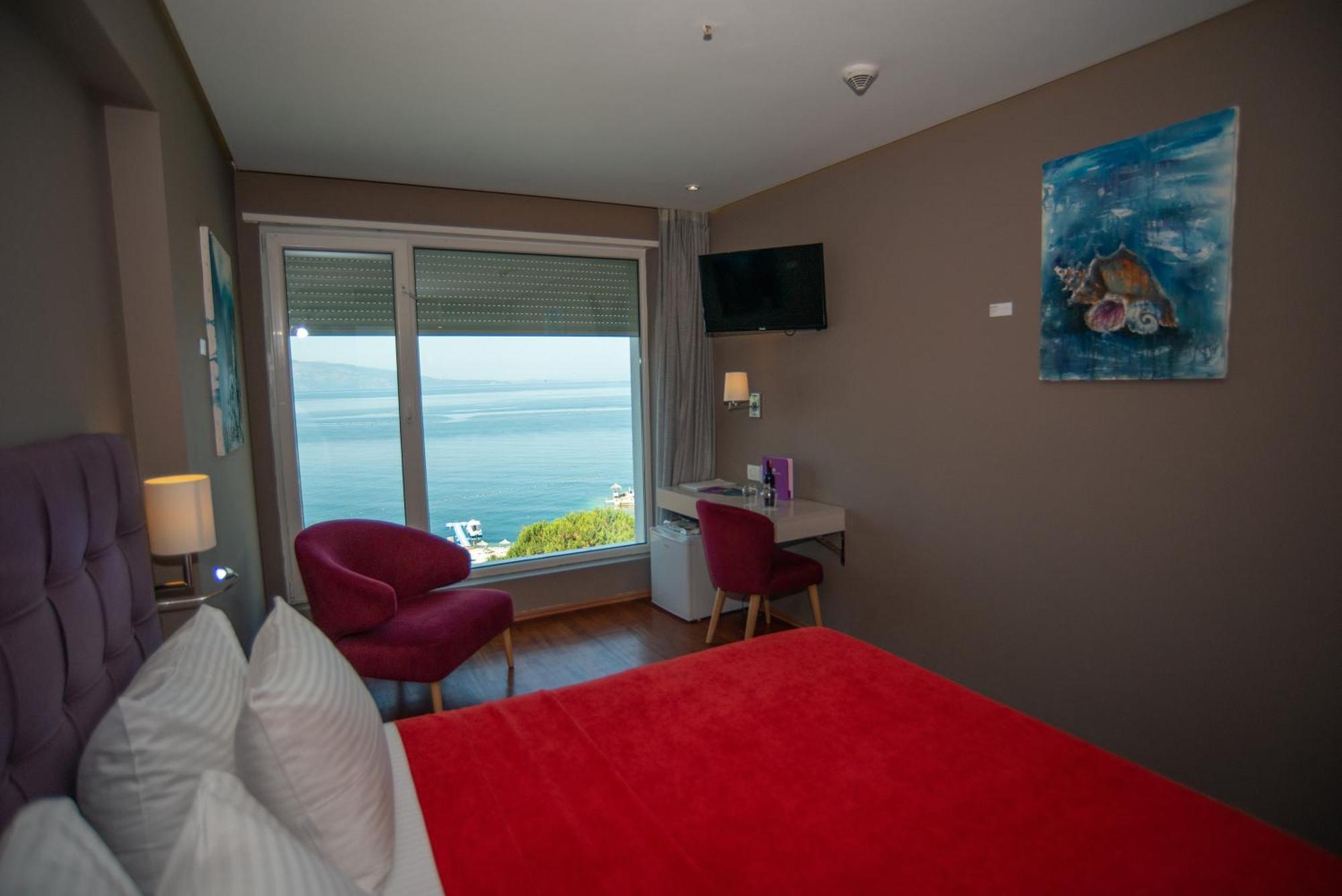 Hotel Bougainville Bay