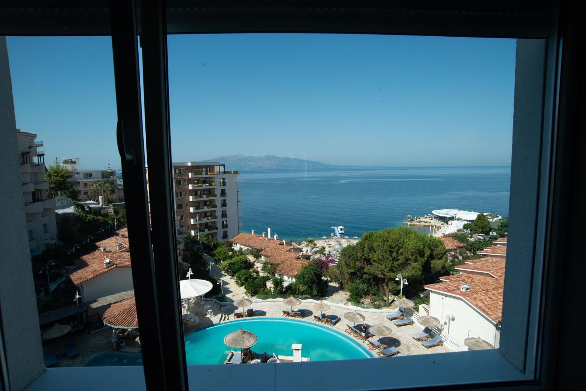 Bougainville Bay Hotel Sarandë