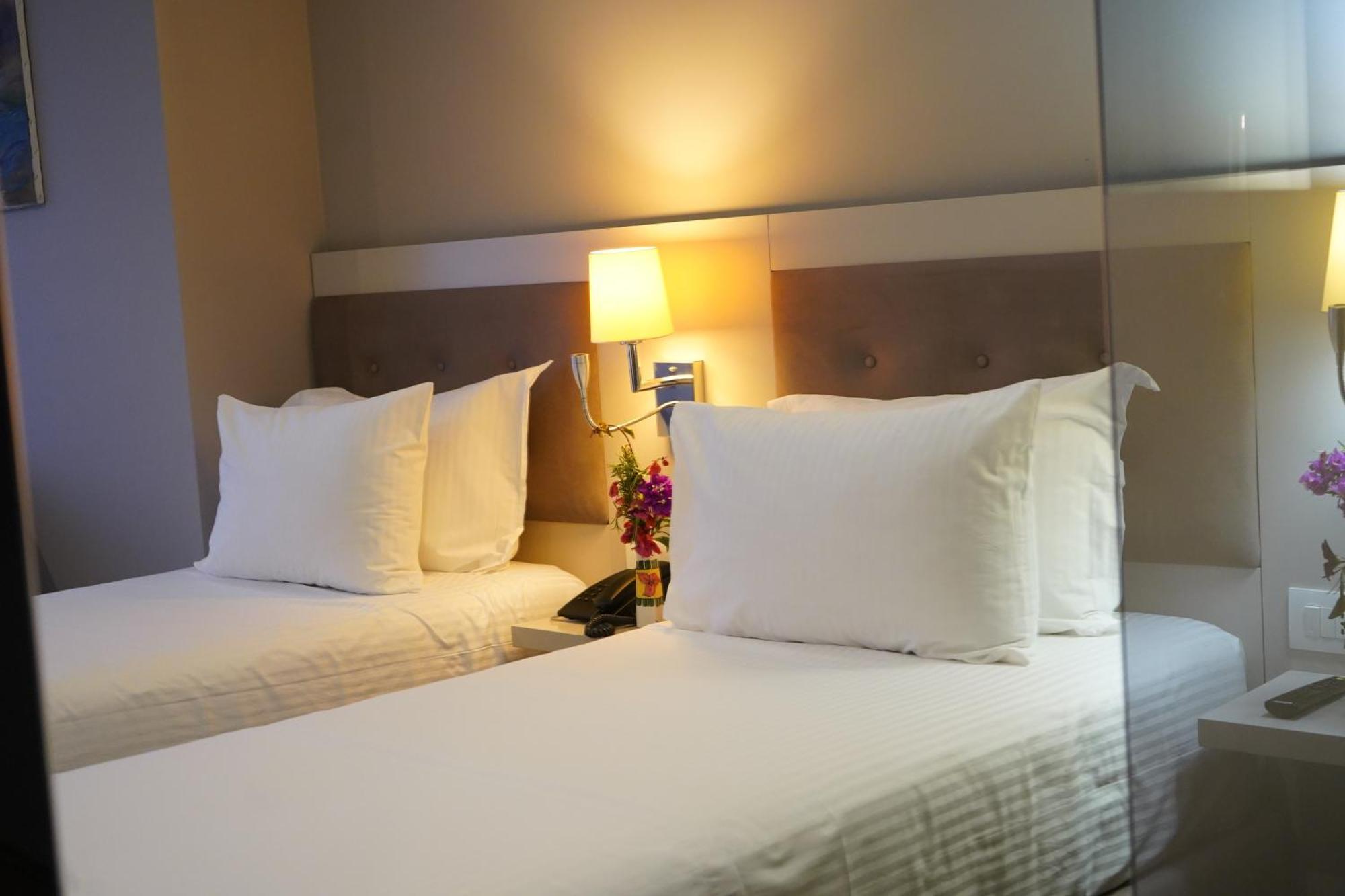 Bougainville Bay Hotel Sarandë