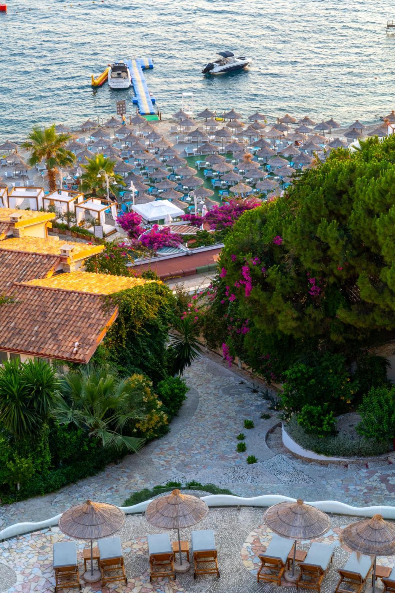 Готель Bougainville Bay 5*